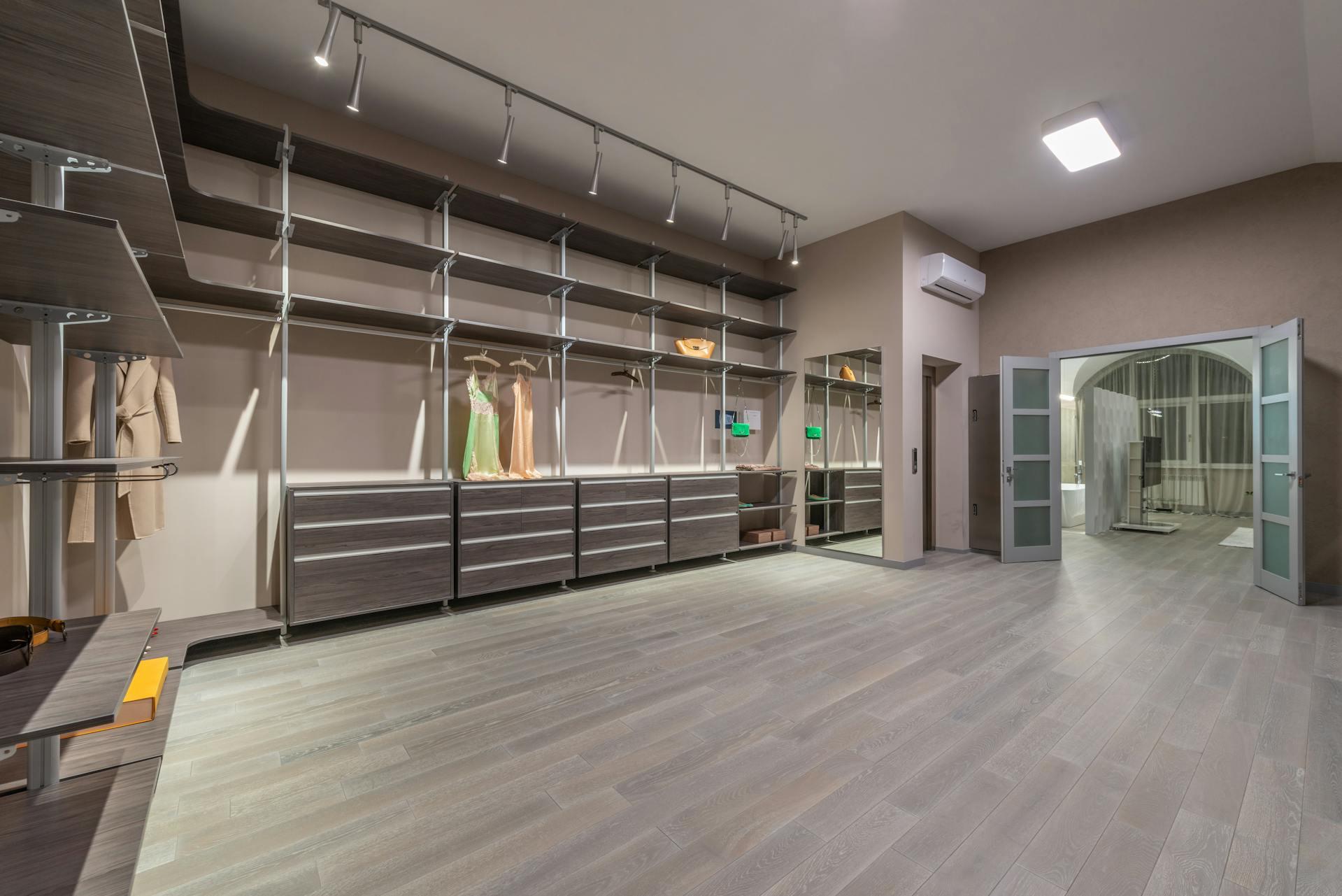 Custom Wardrobes
